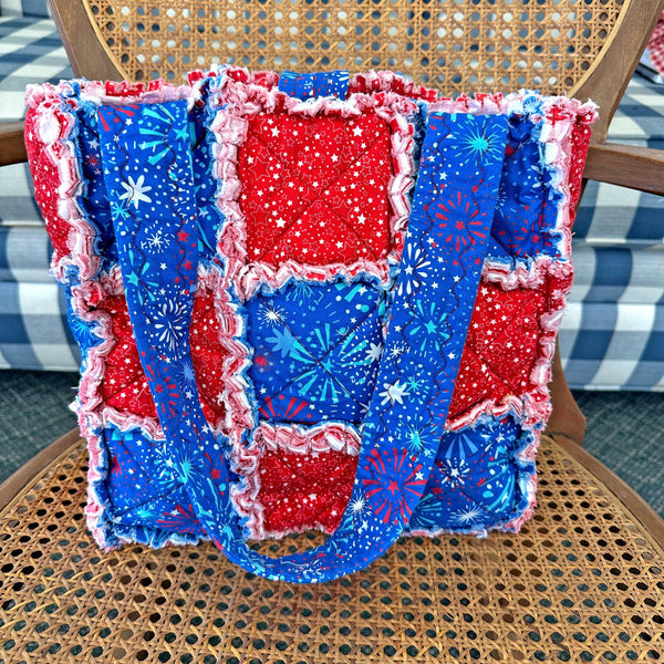 Patriotic Fireworks and Stars Rag Tote. Rag Quilt Tote. Summer Gift for Mom. Craft Tote. Gift for Her. Tote Bag with Pockets.