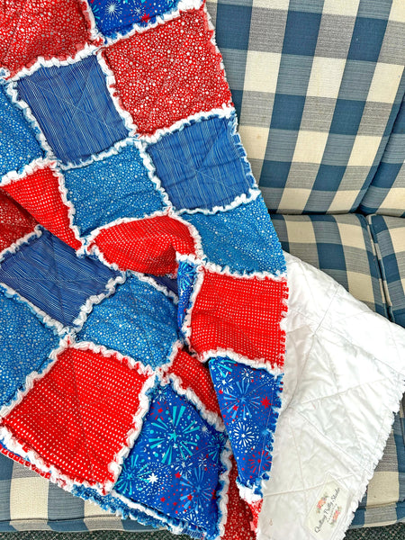 Patriotic Fireworks Lap Rag Quilt. Patriotic Living Room Decor. Fourth of July Decor.