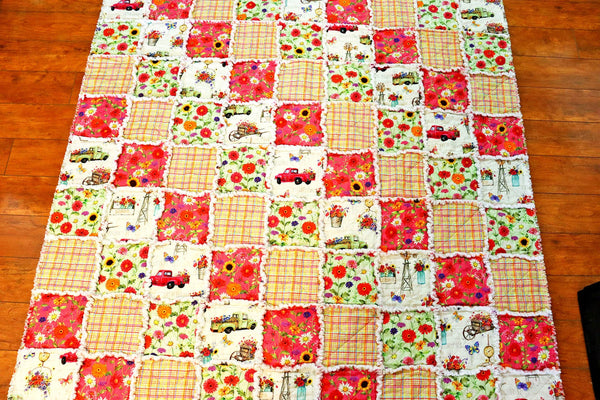Floral Farm Truck Rag Quilt: Farmhouse Sunroom Decor