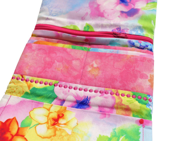 Bright Flowers Fabric Wallet. Quilted Wallet. Womens Wallet with Zipper. Gift for Her. Zipper Wallet. Trifold Wallet for Women.