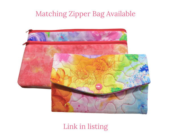 Bright Flowers Fabric Wallet. Quilted Wallet. Womens Wallet with Zipper. Gift for Her. Zipper Wallet. Trifold Wallet for Women.