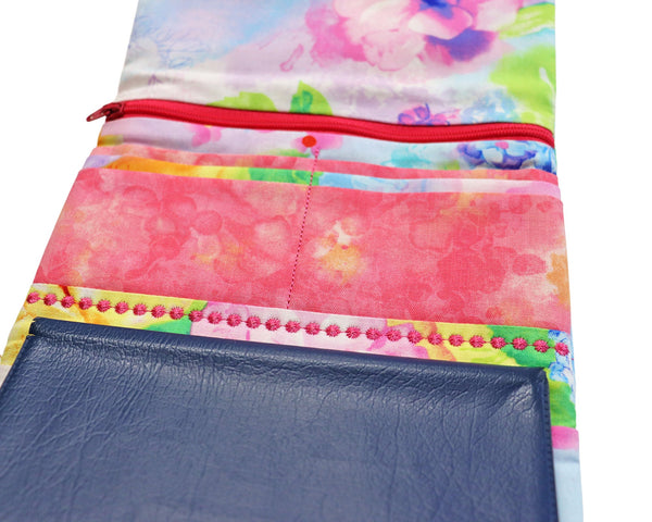 Bright Flowers Fabric Wallet. Quilted Wallet. Womens Wallet with Zipper. Gift for Her. Zipper Wallet. Trifold Wallet for Women.