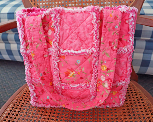 Pink Floral Rag Tote. Rag Quilt Tote. Flower Bag. Gift for Mom. Craft Tote. Gift for Her. Tote Bag with Pockets.