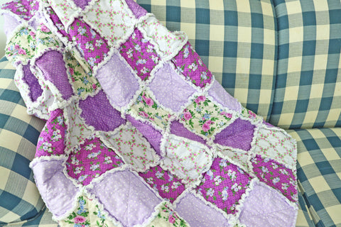 Purple Floral Rag Quilt. Lap Quilt for Mother's Day Gift. Sunroom Decor. Rag Quilt Throw.