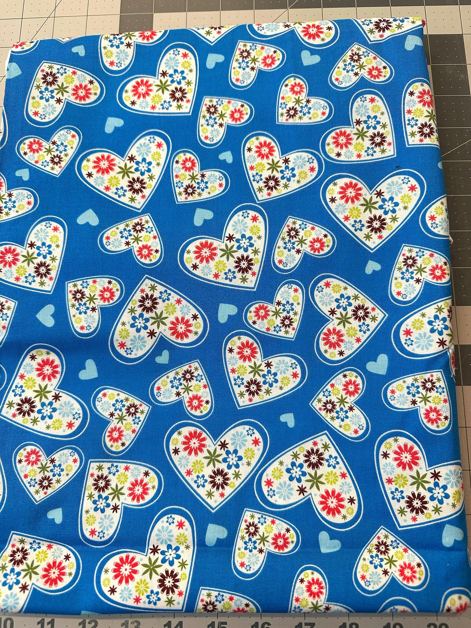 M'Liss Spring Floral II Cotton Fabric: Blue Heart Quilt Material 2 5/6 yd