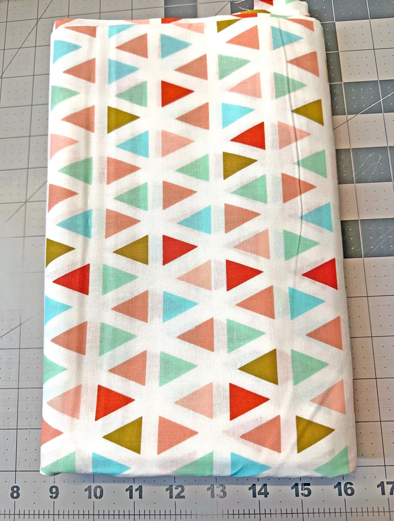 3 yd Spa & Coral Triangle Quilt Fabric