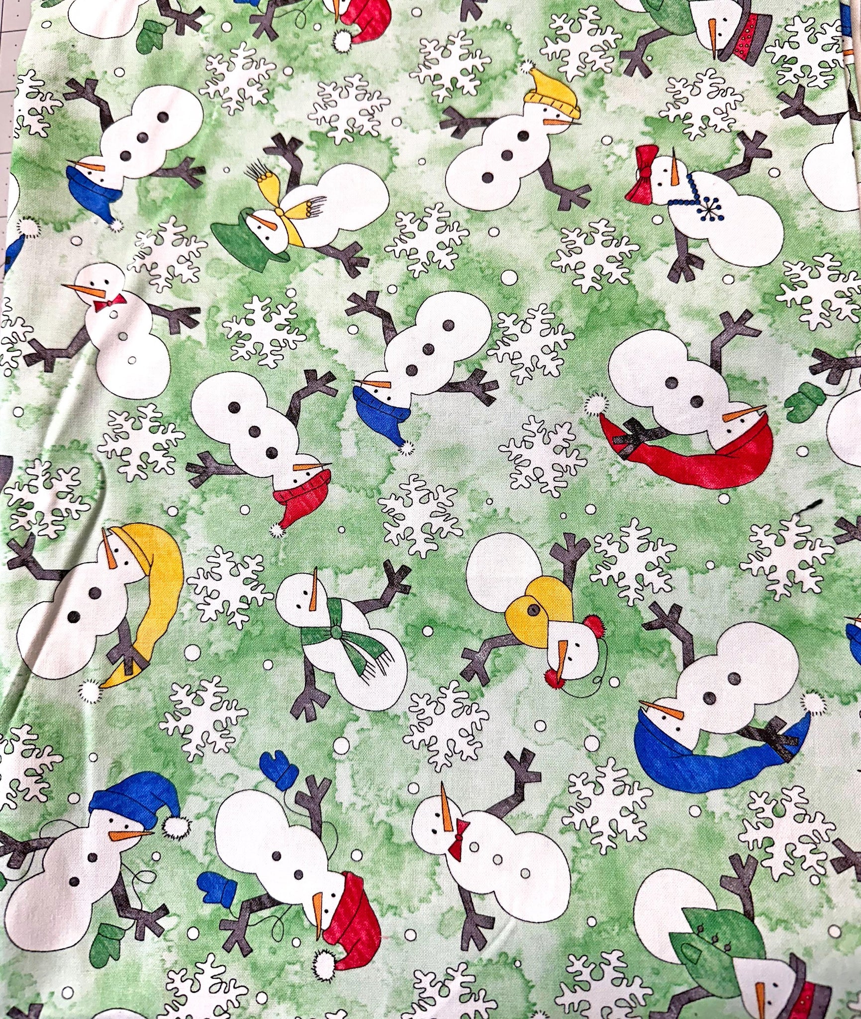 How to Build a Snowman Quilt Fabric: Green Cotton with Snowflakes 2 yd