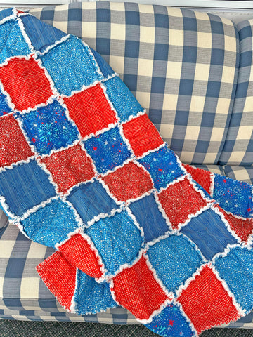 Patriotic Fireworks Lap Rag Quilt. Patriotic Living Room Decor. Fourth of July Decor.