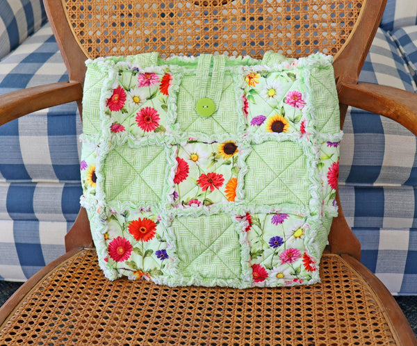 Flowers on Spring Green Rag Quilt Tote