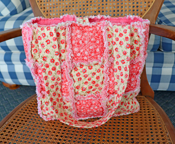 Pink Daisy Rag Quilt Tote