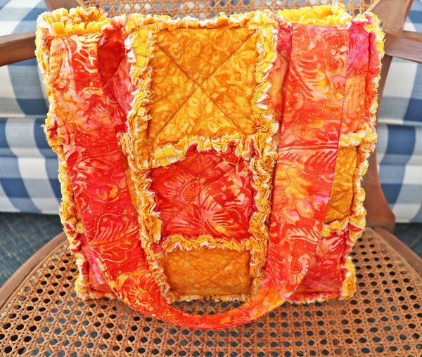Autumn Rag Quilt Tote. Fall Batik Tote Bag. Autumn Colors Tote Bag for Woman. Rag Bag. Tote Bag with Pockets. READY TO SHIP.