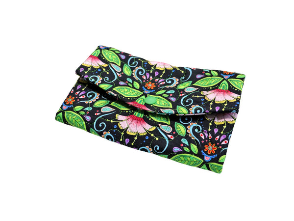 Green and Black  Floral Fabric Wallet. Quilted Wallet. Womens Wallet with Zipper. Gift for Her. Zipper Wallet. Trifold Wallet for Women.
