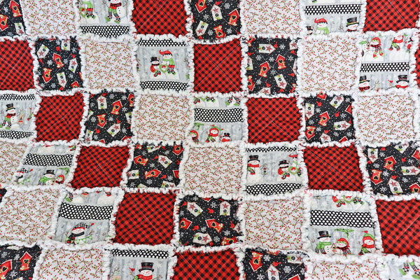 Red and Black Snowmen Christmas Rag Lap Quilt. Snowman Quilt Decor. Christmas Holiday Decor. Christmas Quilt for Sale.