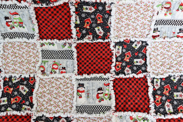 Red and Black Snowmen Christmas Rag Lap Quilt. Snowman Quilt Decor. Christmas Holiday Decor. Christmas Quilt for Sale.